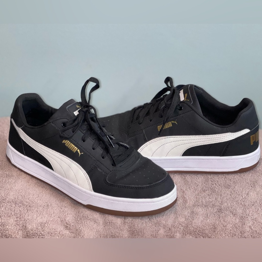 MENS PUMA SNEAKERS SIZE 10